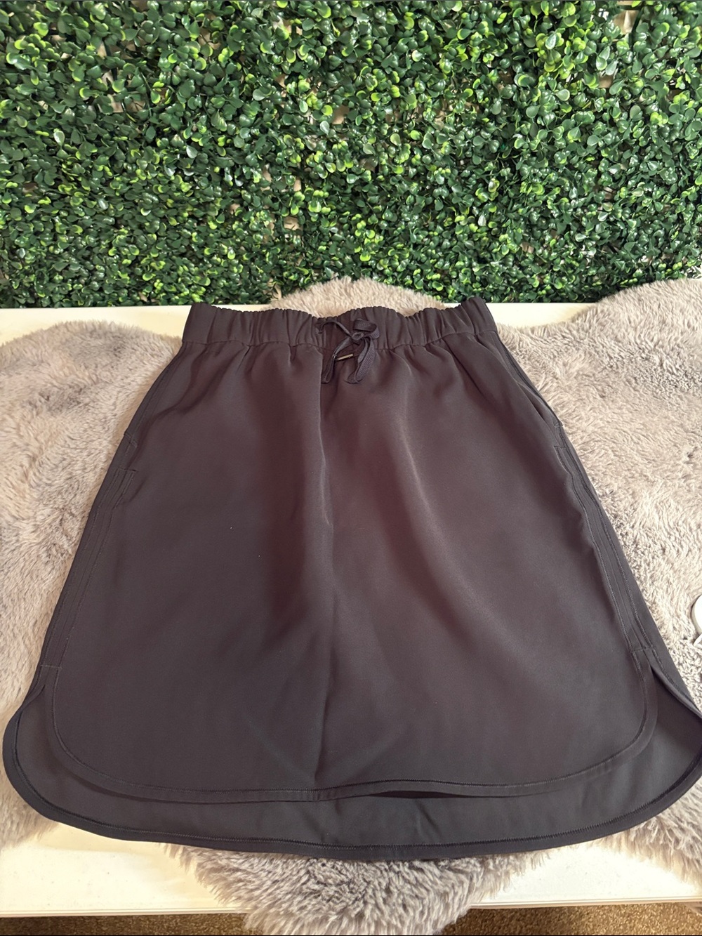 lululemon athletica Black Athletic Skirt Size 6